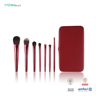 化粧箱が付いている赤い木のハンドル7PCSの化粧品の構造のブラシ セット