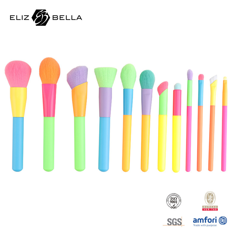 12pcs カラフルなプラスチックハンドルとアルミフェルル 美容用ブラシセット サンプル