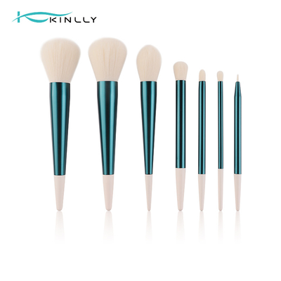 7pcs Travel Makeup Brush Set For Powder Blush Concealer Eye Shadow